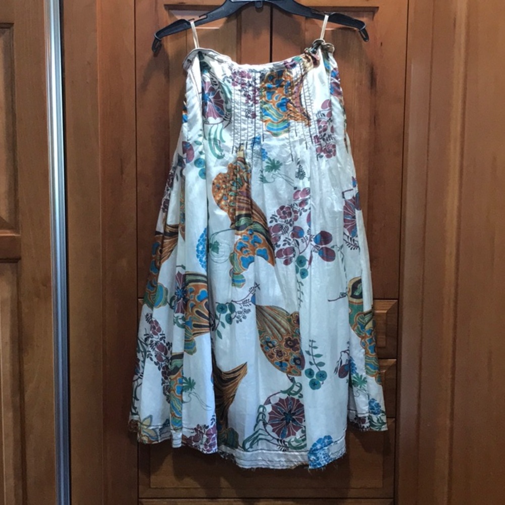 RARE Hugo Boss Silk Skirt- Kairo Sz 4 US/36 Made in Poland